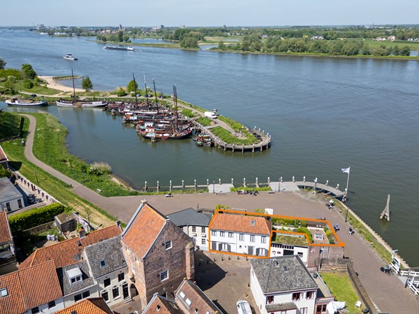 Verkocht onder voorbehoud: Kerkstraat 4, 4285 BB Woudrichem